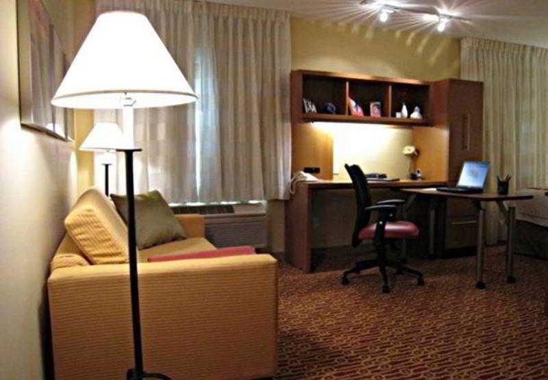 Towneplace By Marriott Seattle Southcenter 3*